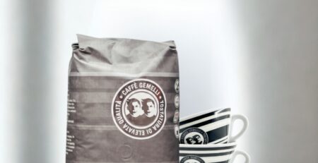 Caffé Gemelli Tassen Set mit 1 kg Espresso Giuseppe von Coffeechecker