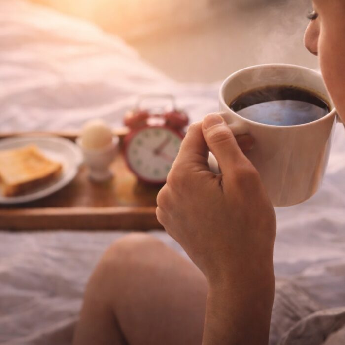 Ist Kaffee auf leeren Magen schädlich? Coffeechecker klärt auf und gibt Kaffeeempfehlungen ab
