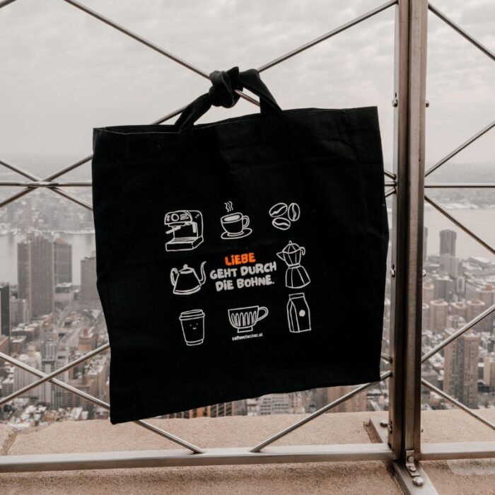 Liebe geht durch die Bohne - Coffeechecker Tasche schwarz